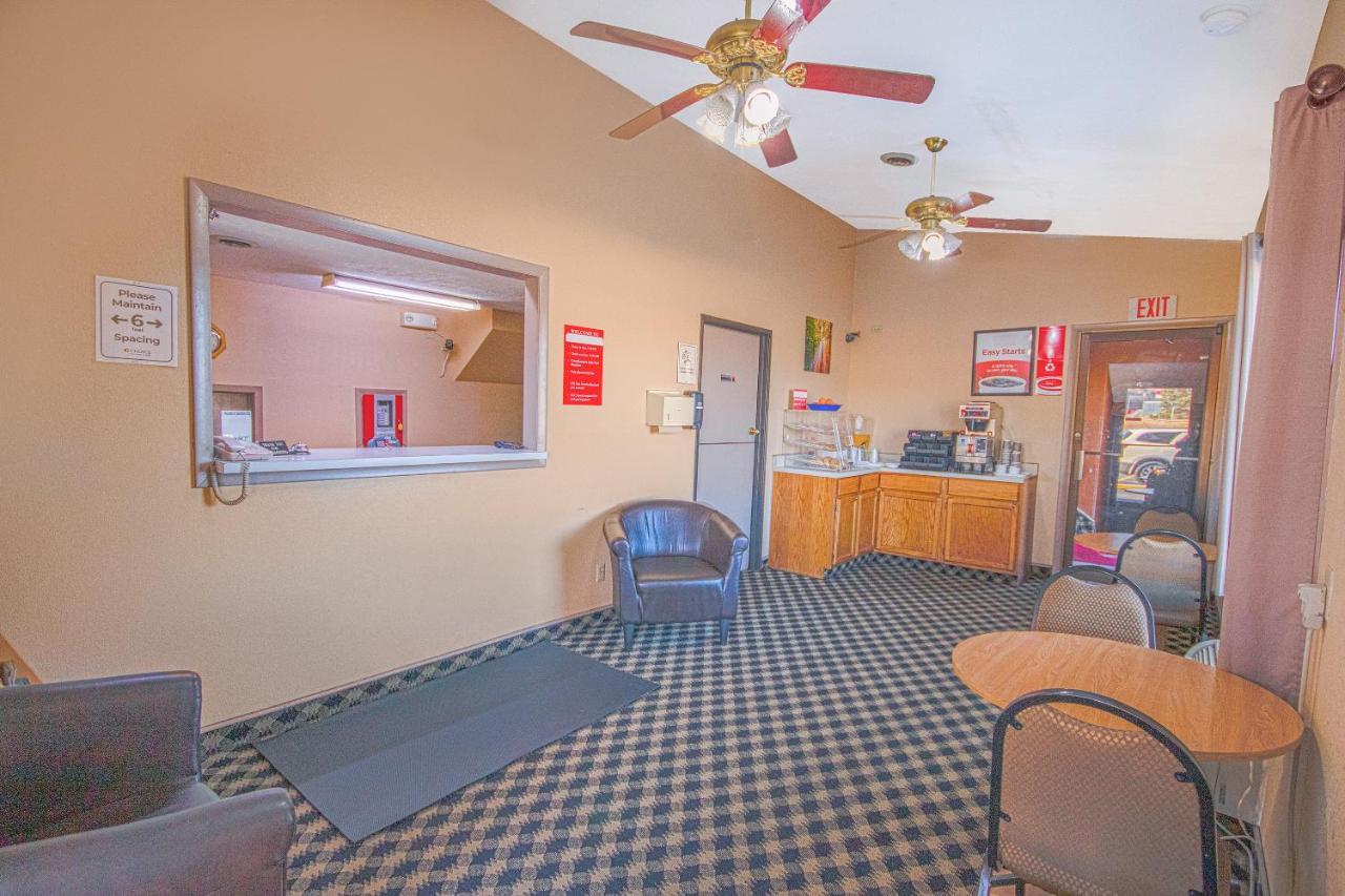Econo Lodge Junction City I-70 Near Fort Riley エクステリア 写真