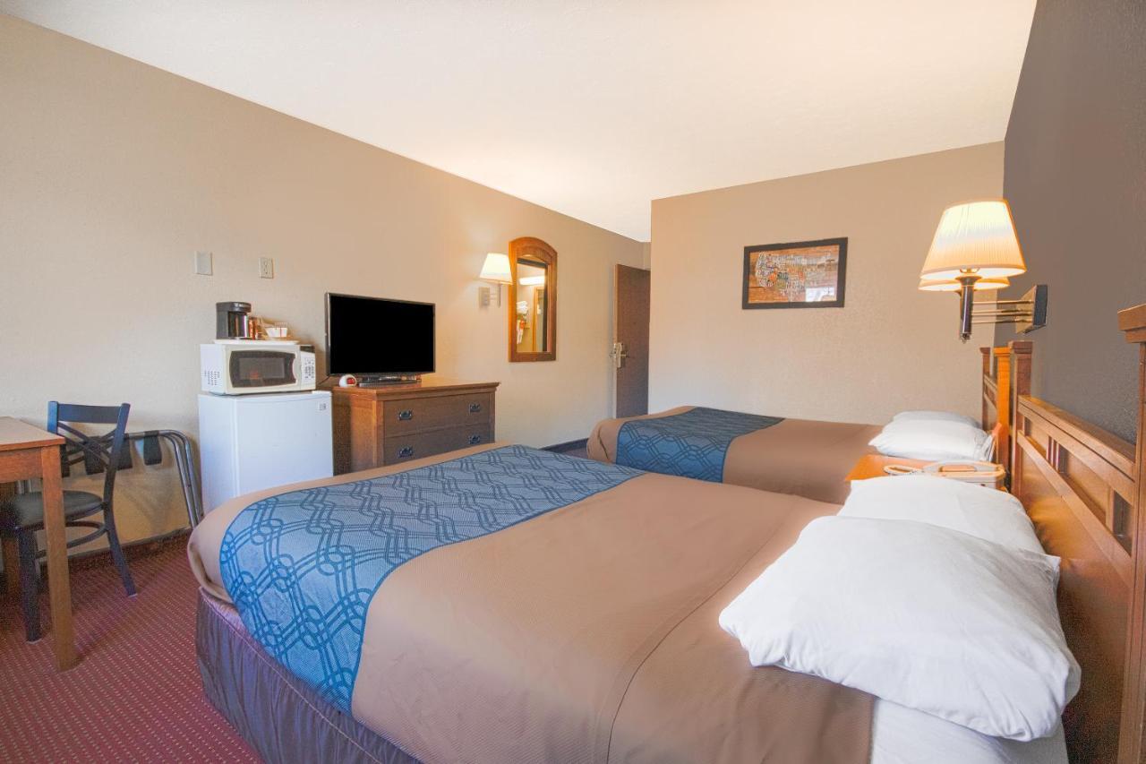 Econo Lodge Junction City I-70 Near Fort Riley エクステリア 写真
