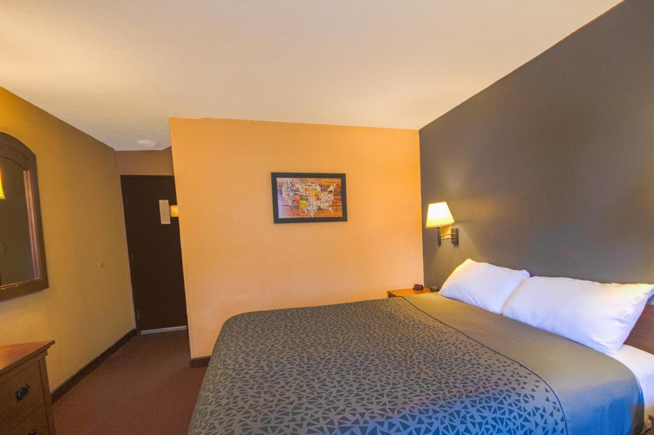 Econo Lodge Junction City I-70 Near Fort Riley エクステリア 写真
