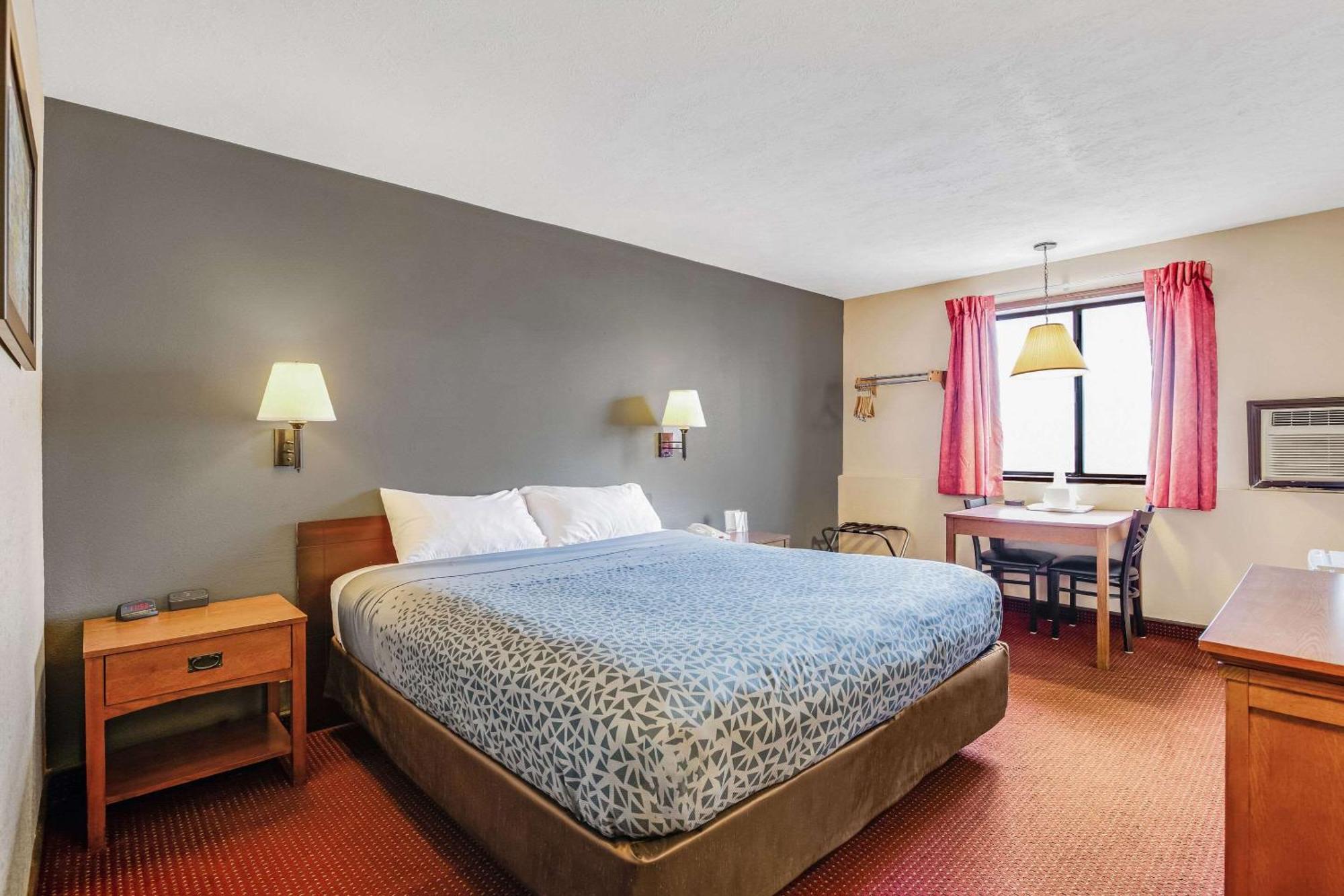 Econo Lodge Junction City I-70 Near Fort Riley エクステリア 写真