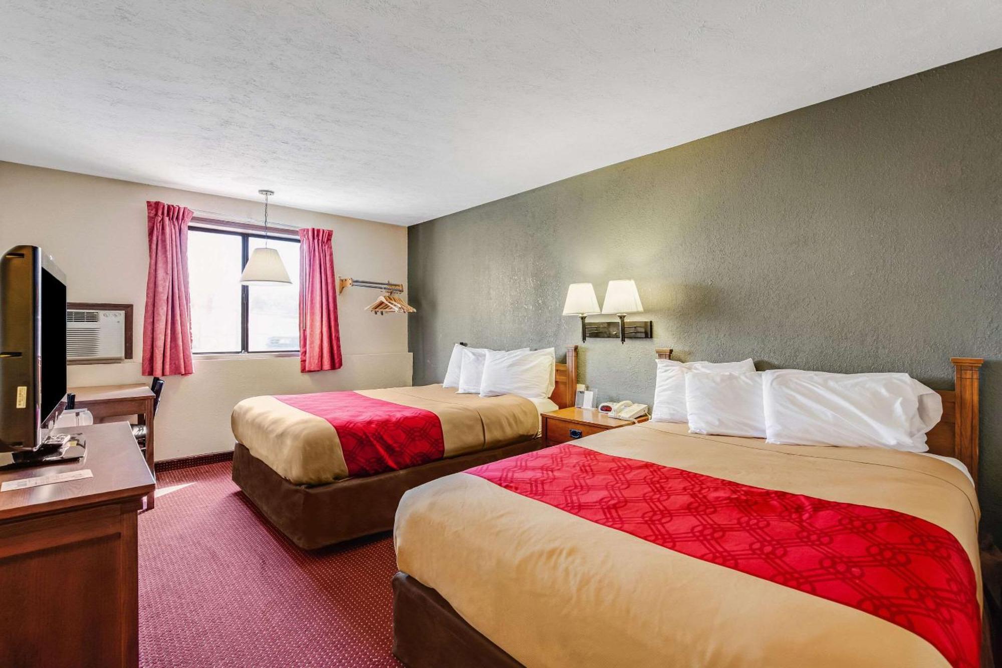 Econo Lodge Junction City I-70 Near Fort Riley エクステリア 写真