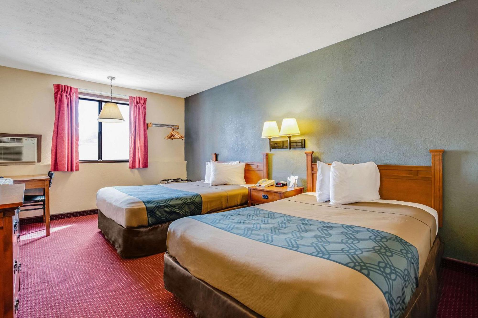 Econo Lodge Junction City I-70 Near Fort Riley エクステリア 写真